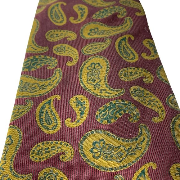 PAUL STUART 100% Silk Burgundy Gold Tip‎ Paisley Tie Made in England - Picture 4 of 8